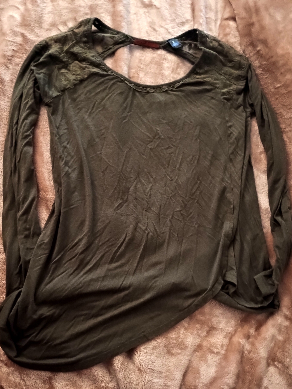 BKE Olive Long Sleeve Scoop Back Top
